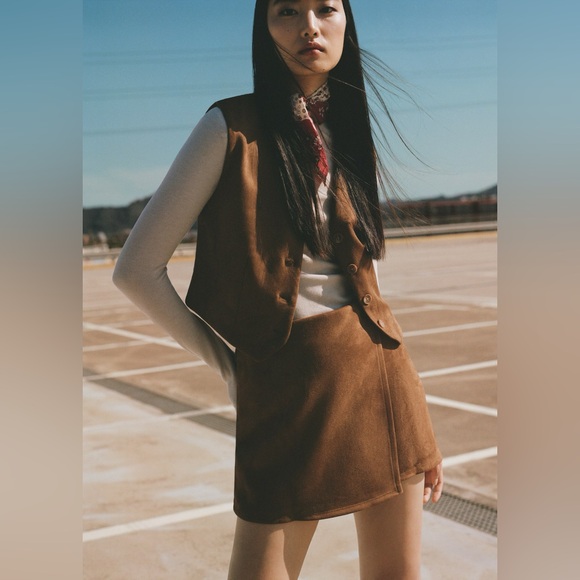 NWT- Mango - Suede mini-skirt - XL - Picture 7 of 9